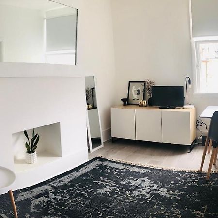 Bright Chiswick Apartment - Great Location Londýn Exteriér fotografie